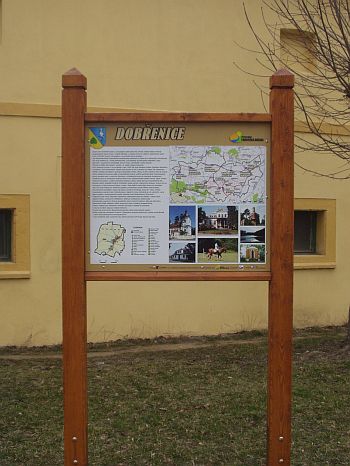 Cyklomapa umístěná v Dobřenicích Cyklomapa umístěná v Dobřenicích